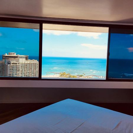 Апарт готель Waikiki High-Rise Sea View Free Parking Гонолулу Екстер'єр фото